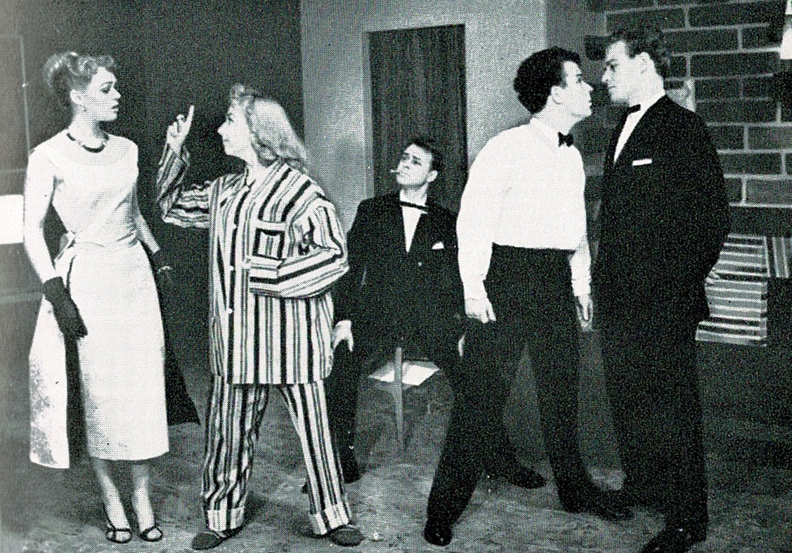 DEN GRØNNE ELEVATOR 1957